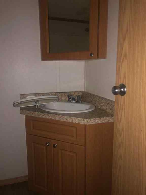 MLS® # A2270092 - 4404 52 Avenue  in NONE Fort Vermilion, Mobile Open Houses