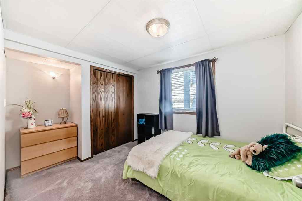 MLS&reg; # A2270093 - 283 Highland Circle  in Hillview Estates Strathmore, Residential Open Houses