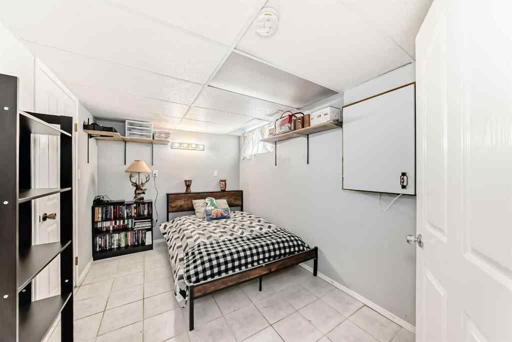 MLS&reg; # A2270093 - 283 Highland Circle  in Hillview Estates Strathmore, Residential Open Houses