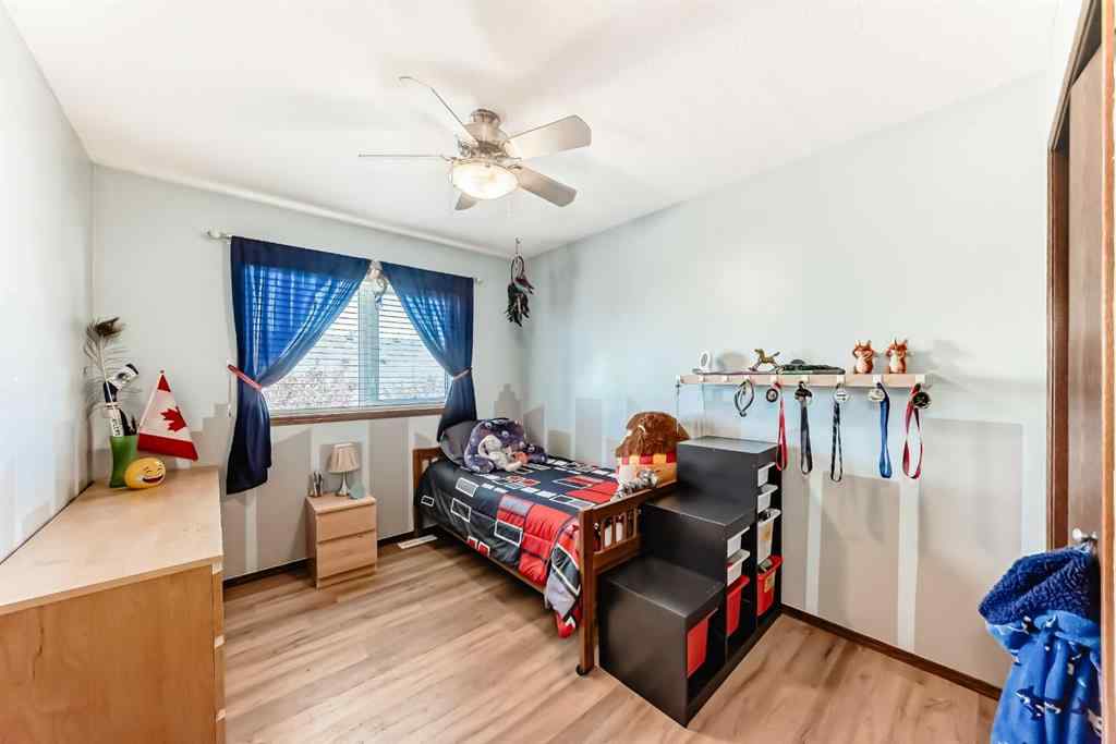 MLS&reg; # A2270093 - 283 Highland Circle  in Hillview Estates Strathmore, Residential Open Houses