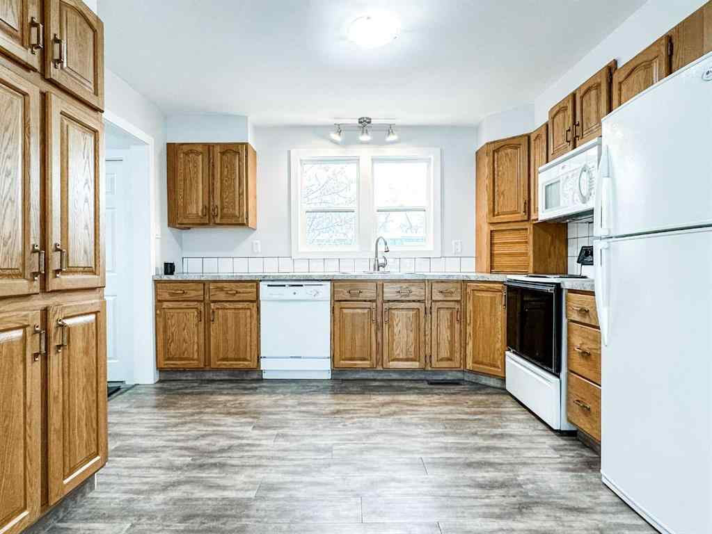 MLS&reg; # A2270094 - 7116 Lawson Street  in NONE Donalda, Residential Open Houses