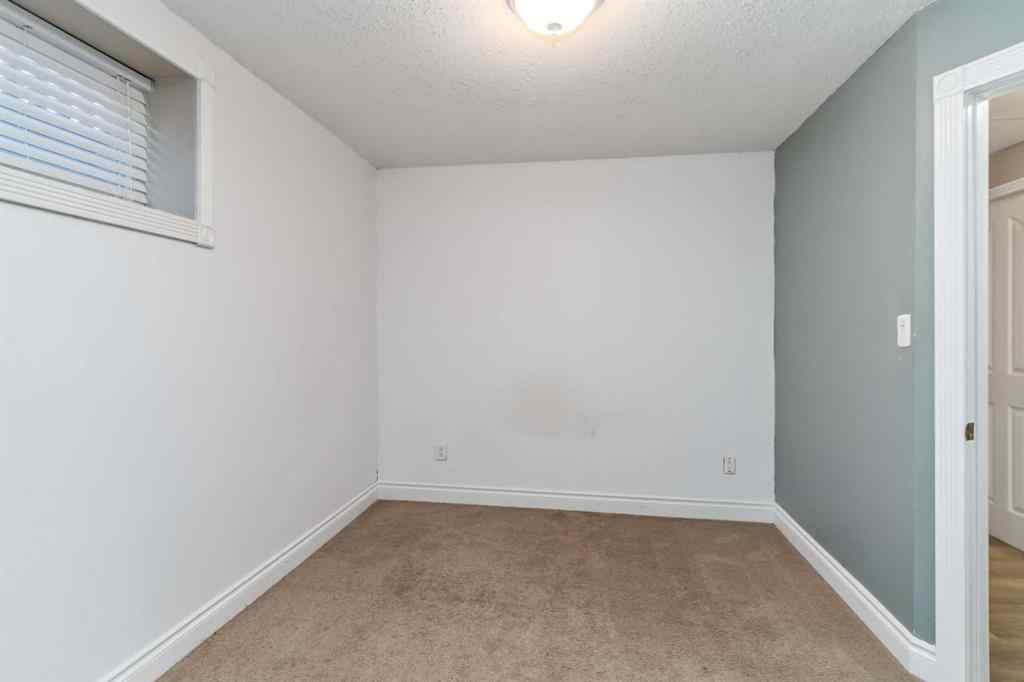 MLS&reg; # A2270096 - 120 Atkinson Road  in Abasand Fort McMurray, Residential Open Houses