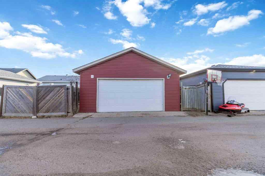 MLS&reg; # A2270096 - 120 Atkinson Road  in Abasand Fort McMurray, Residential Open Houses