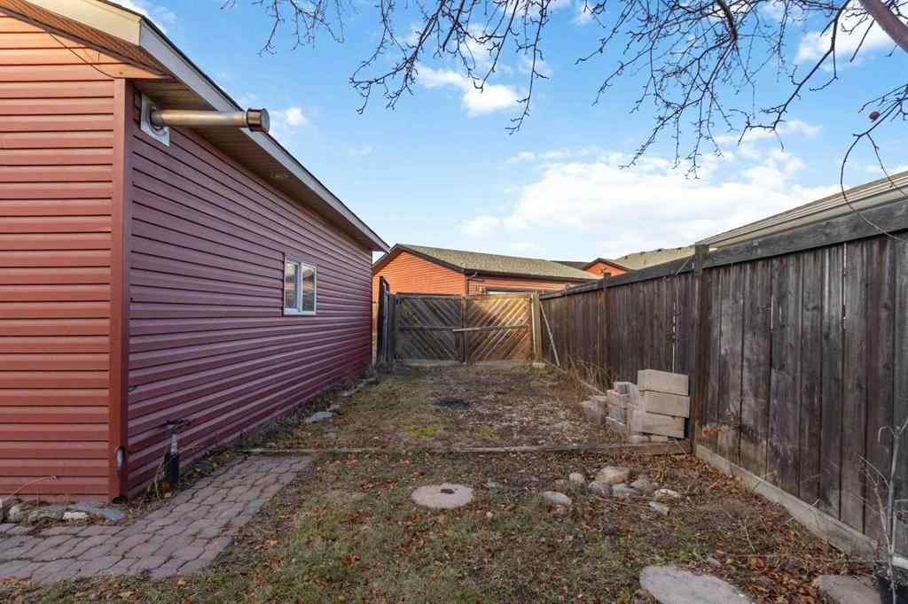 MLS&reg; # A2270096 - 120 Atkinson Road  in Abasand Fort McMurray, Residential Open Houses