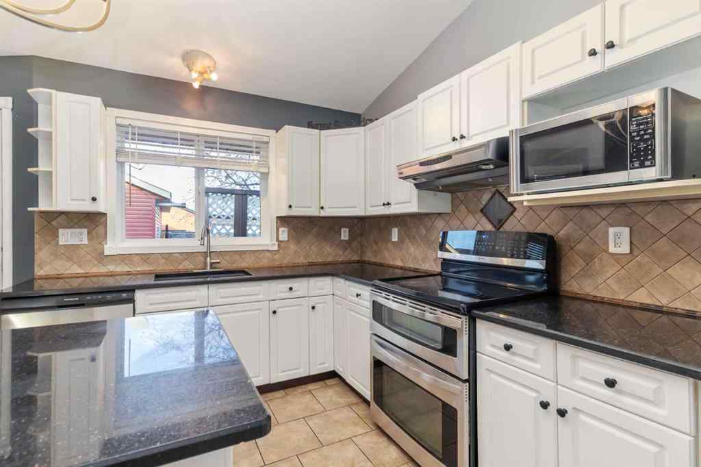 MLS&reg; # A2270096 - 120 Atkinson Road  in Abasand Fort McMurray, Residential Open Houses