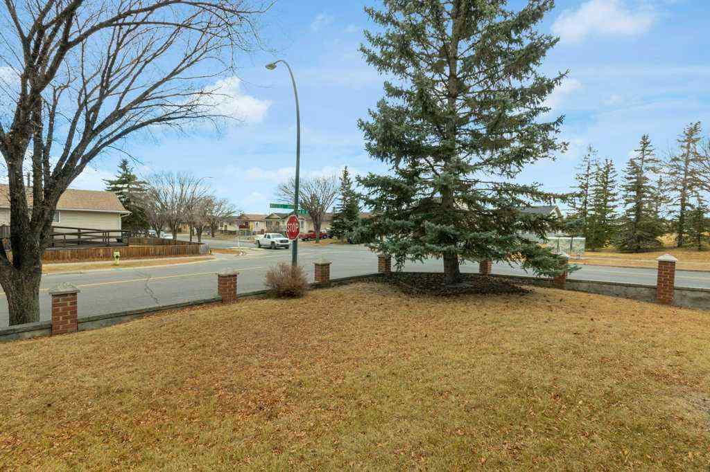 MLS® A2270100 - 4173 44 Avenue NE in Whitehorn Calgary, Residential