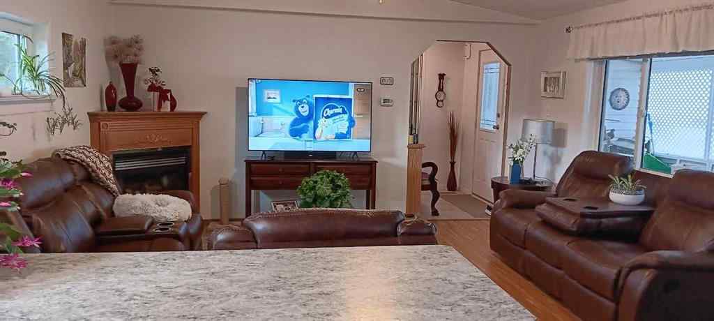 MLS&reg; # A2270102 - 2921 29 Street S in Parkbridge Estates Lethbridge, Mobile Open Houses