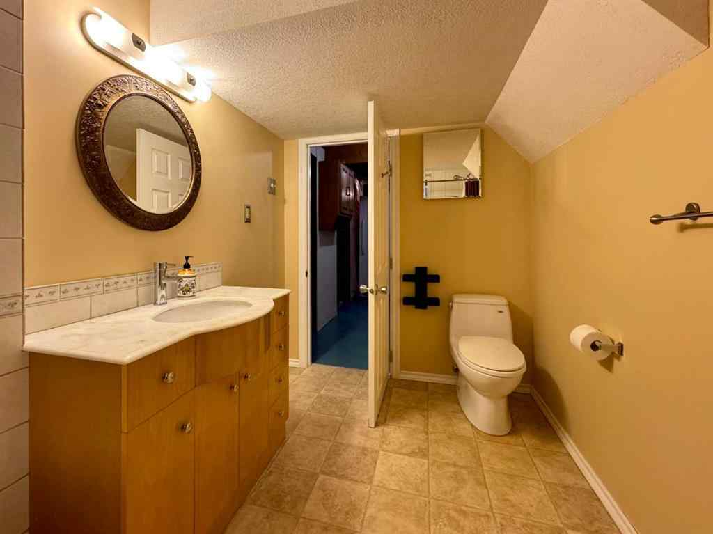 MLS&reg; # A2270104 - 2231 19 Street S in Agnes Davidson Lethbridge, Residential Open Houses