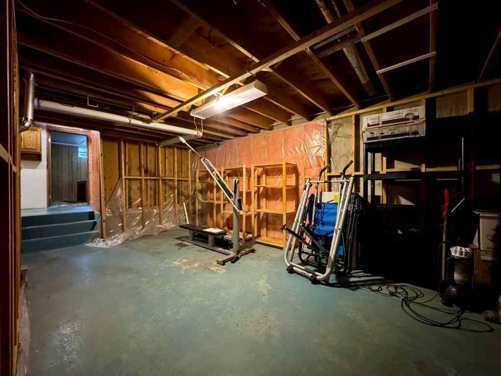 MLS&reg; # A2270104 - 2231 19 Street S in Agnes Davidson Lethbridge, Residential Open Houses