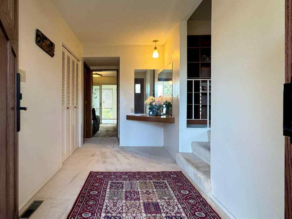 MLS&reg; # A2270104 - 2231 19 Street S in Agnes Davidson Lethbridge, Residential Open Houses