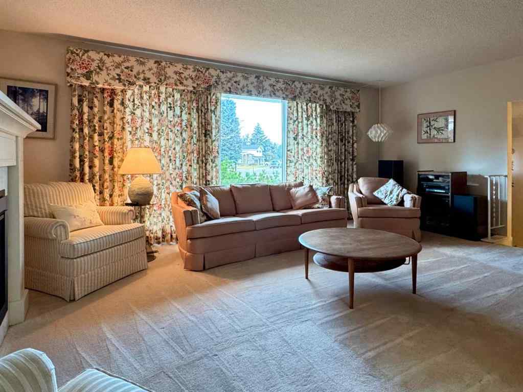 MLS&reg; # A2270104 - 2231 19 Street S in Agnes Davidson Lethbridge, Residential Open Houses