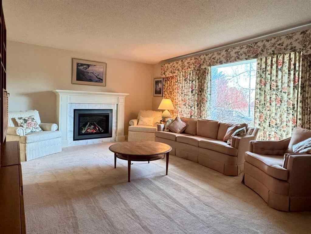 MLS&reg; # A2270104 - 2231 19 Street S in Agnes Davidson Lethbridge, Residential Open Houses