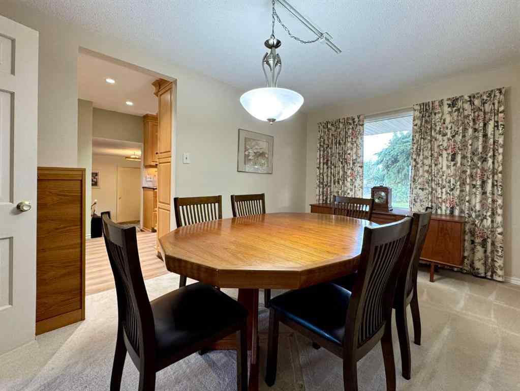 MLS&reg; # A2270104 - 2231 19 Street S in Agnes Davidson Lethbridge, Residential Open Houses