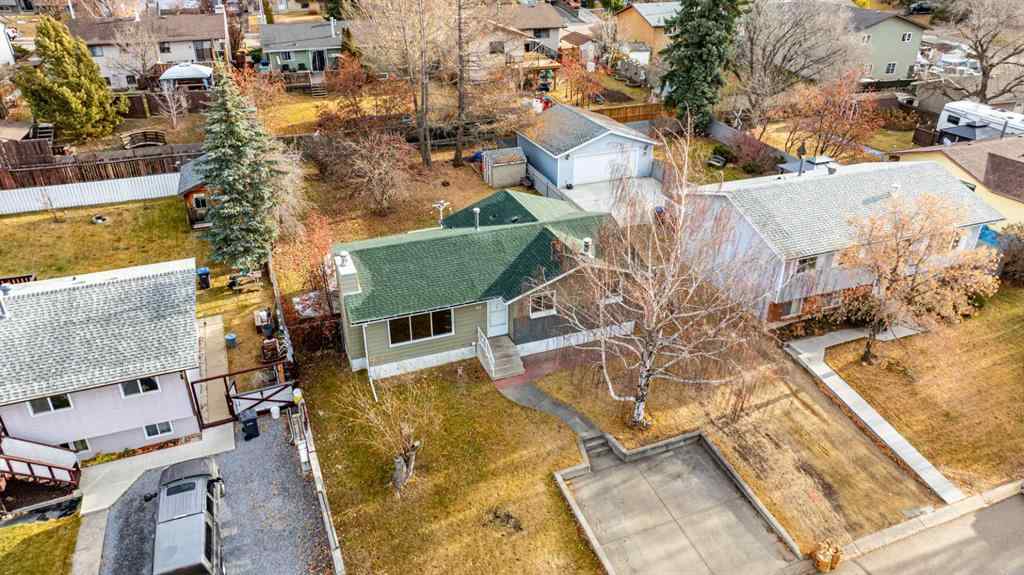 MLS&reg; # A2270108 - 93 Westview Drive  in Lakeview Heights Sylvan Lake, Residential Open Houses