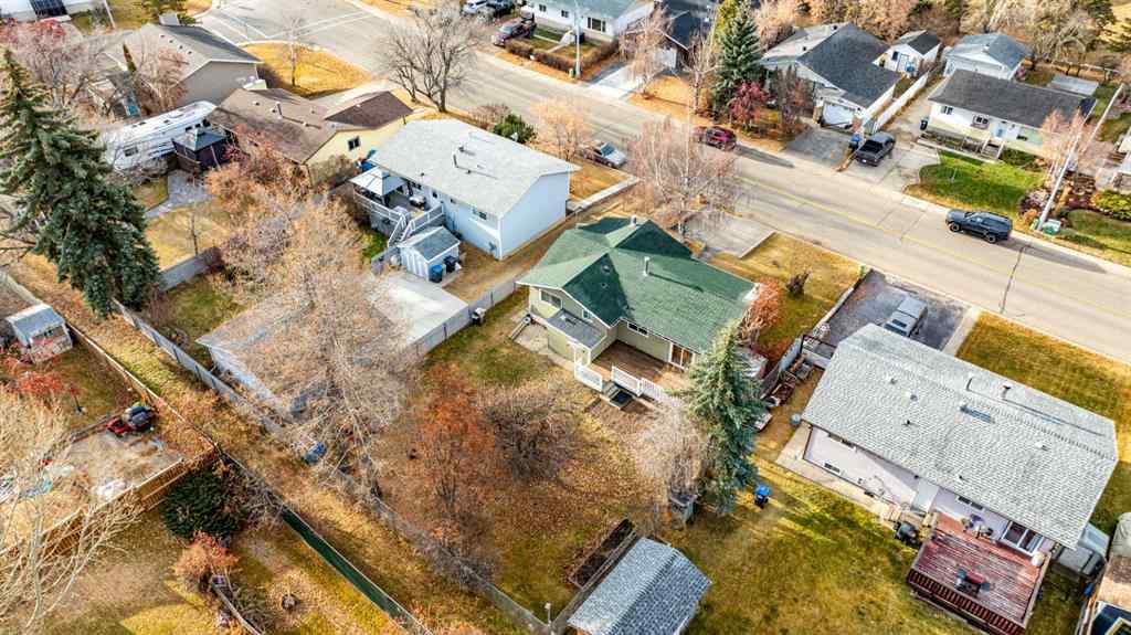 MLS&reg; # A2270108 - 93 Westview Drive  in Lakeview Heights Sylvan Lake, Residential Open Houses
