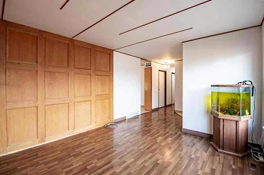 MLS&reg; # A2270108 - 93 Westview Drive  in Lakeview Heights Sylvan Lake, Residential Open Houses