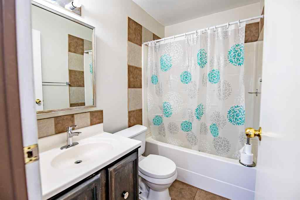 MLS&reg; # A2270108 - 93 Westview Drive  in Lakeview Heights Sylvan Lake, Residential Open Houses