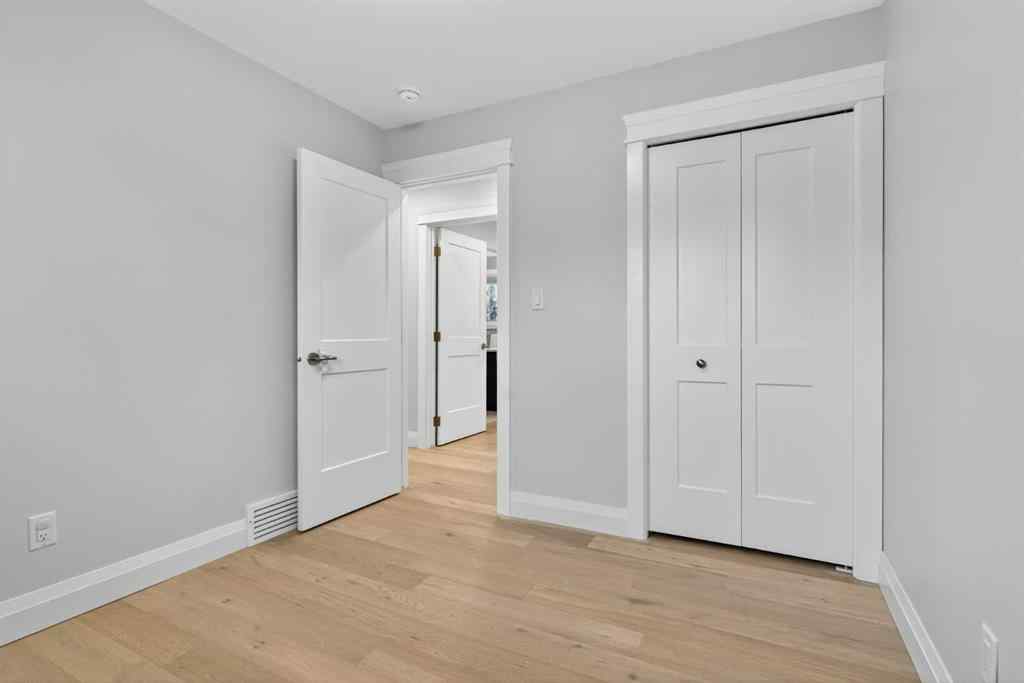 MLS® A2270110 - 3704 58 Avenue SW in Lakeview Calgary, Residential