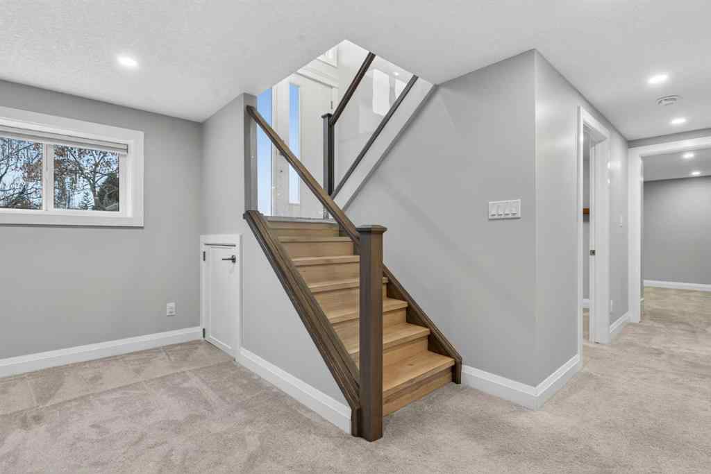 MLS® A2270110 - 3704 58 Avenue SW in Lakeview Calgary, Residential