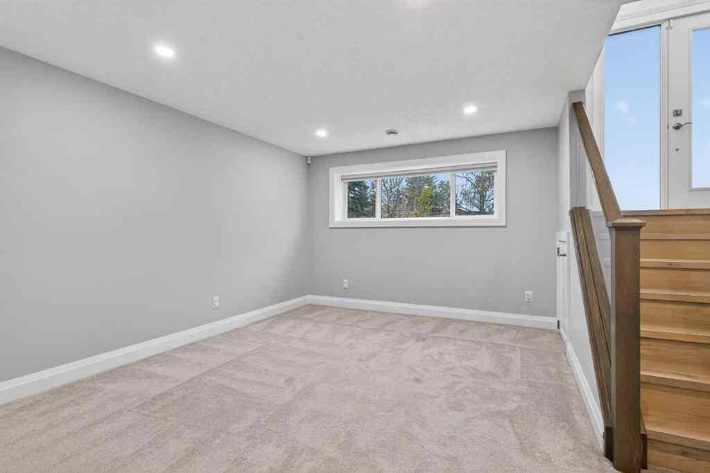 MLS® A2270110 - 3704 58 Avenue SW in Lakeview Calgary, Residential