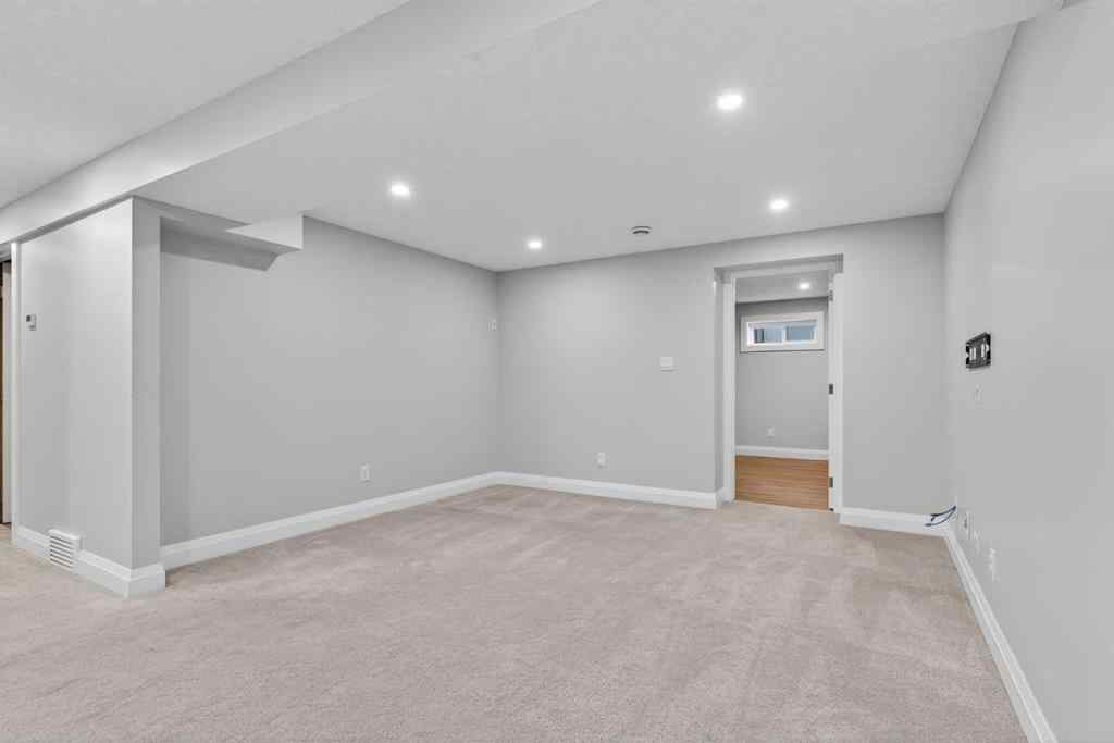 MLS® A2270110 - 3704 58 Avenue SW in Lakeview Calgary, Residential