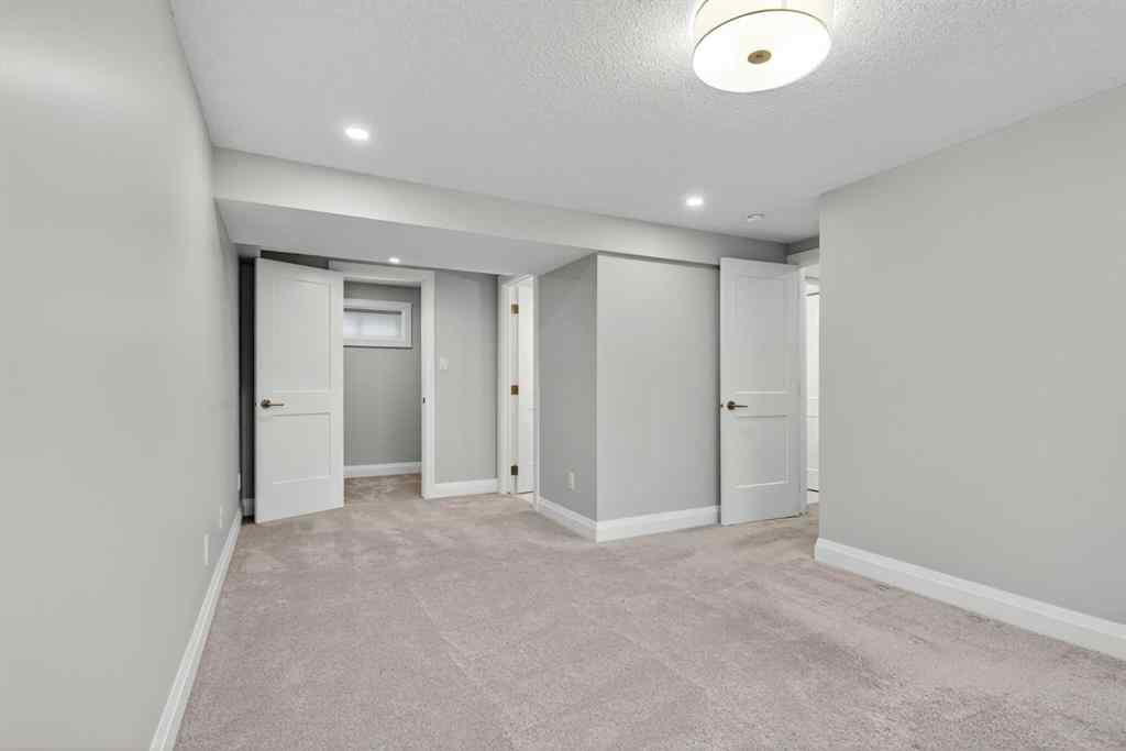 MLS® A2270110 - 3704 58 Avenue SW in Lakeview Calgary, Residential