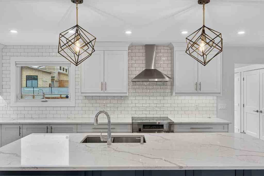 MLS® A2270110 - 3704 58 Avenue SW in Lakeview Calgary, Residential