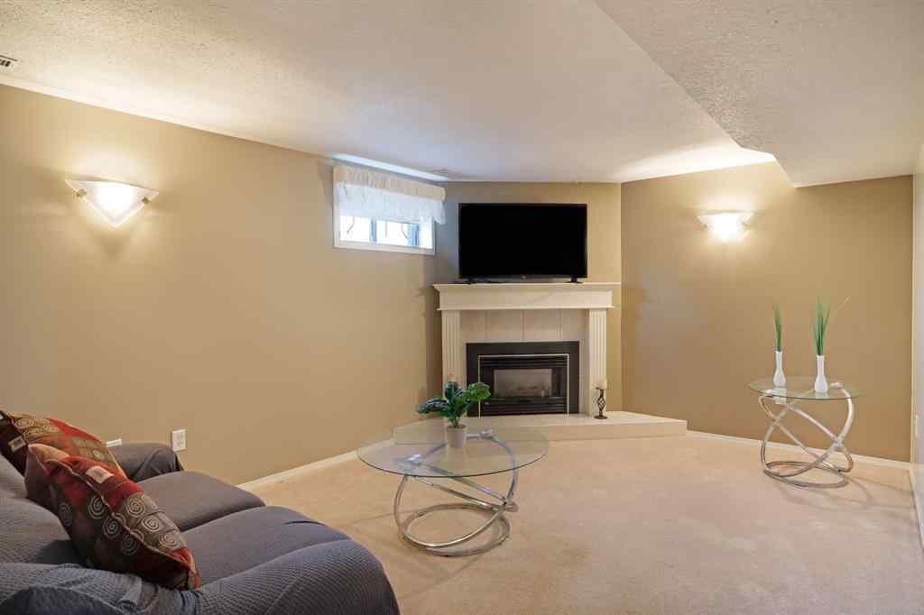 MLS&reg; # A2270112 - 1120 2 Avenue E in Ingram Park Brooks, Residential Open Houses
