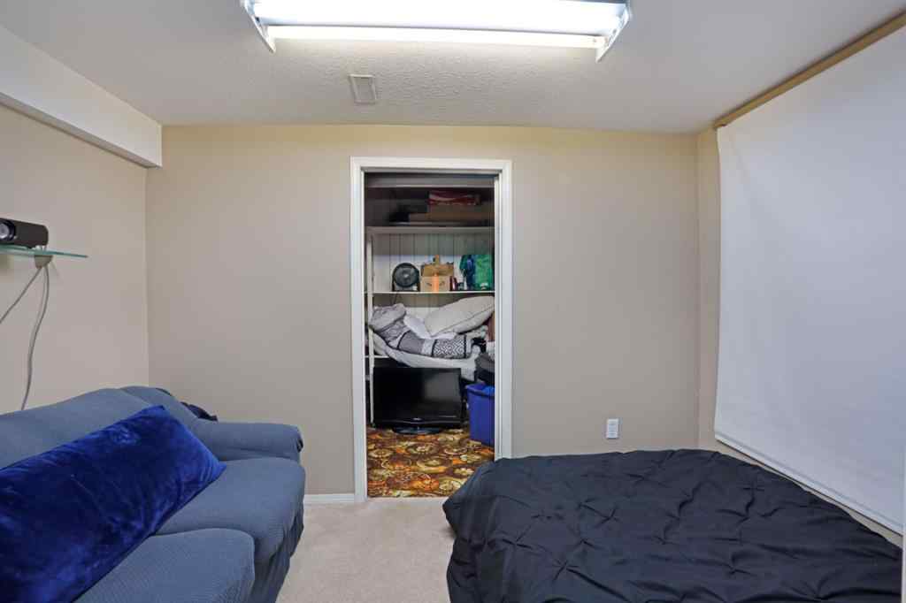 MLS&reg; # A2270112 - 1120 2 Avenue E in Ingram Park Brooks, Residential Open Houses