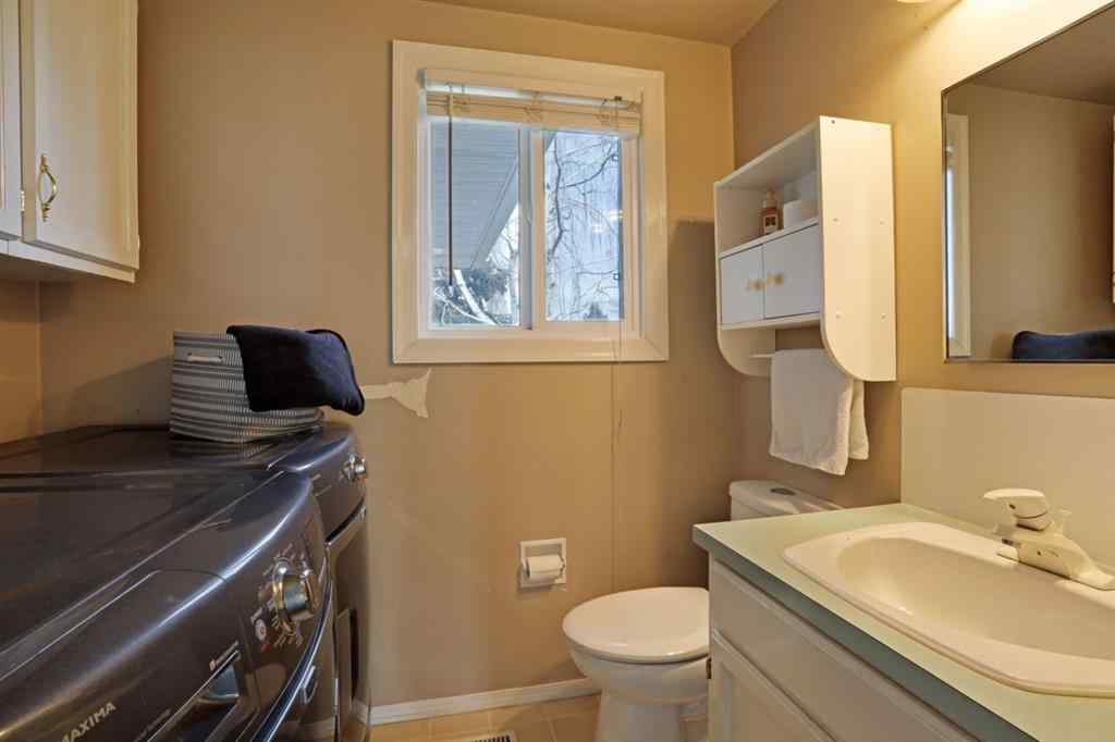 MLS&reg; # A2270112 - 1120 2 Avenue E in Ingram Park Brooks, Residential Open Houses