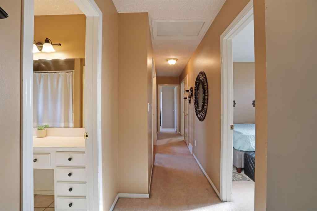 MLS&reg; # A2270112 - 1120 2 Avenue E in Ingram Park Brooks, Residential Open Houses