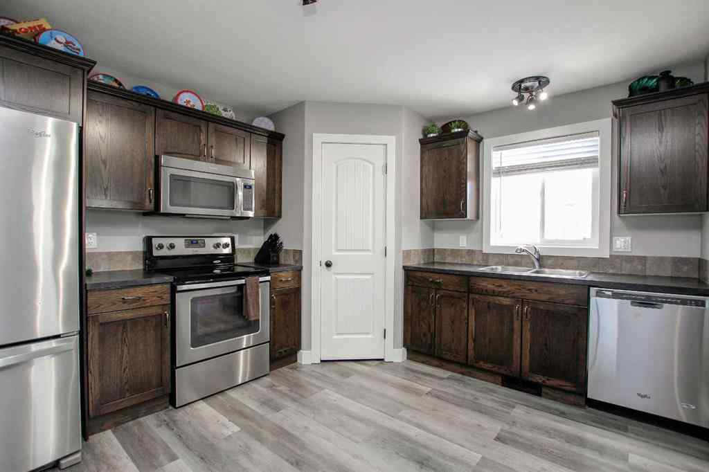 MLS&reg; # A2270114 - 11 Fawn Meadows Drive  in Fawn Meadows Delburne, Residential Open Houses