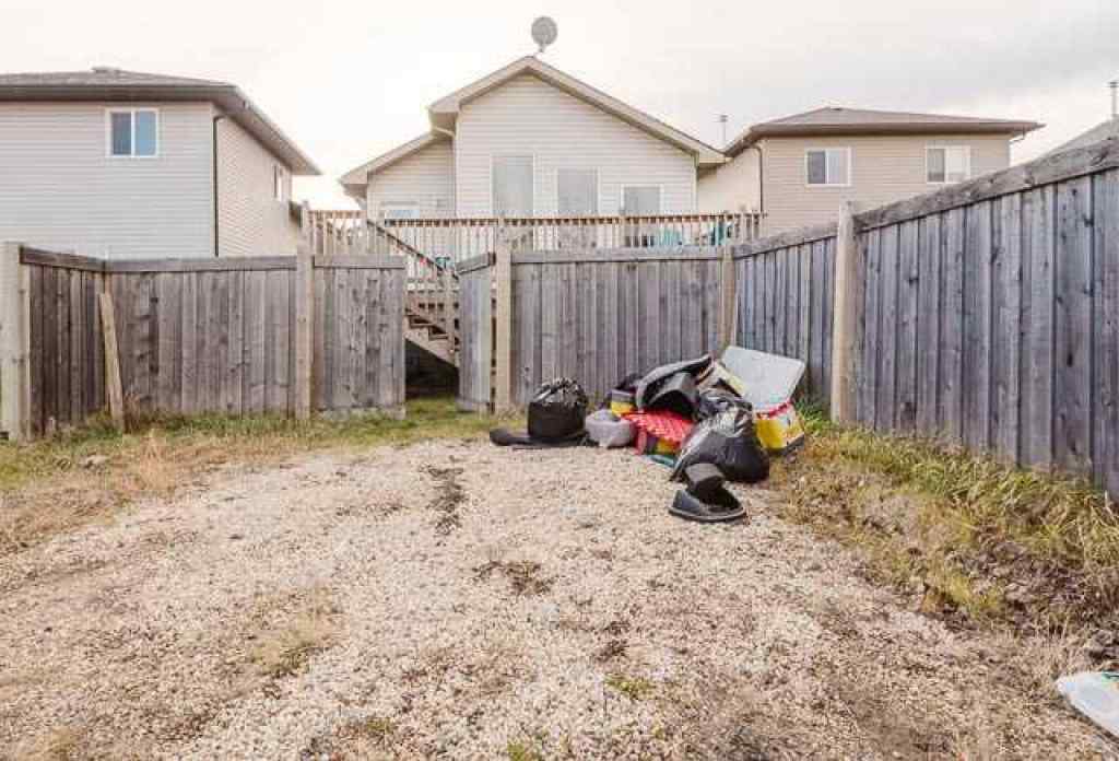 MLS&reg; # A2270115 - 8610- 102A Ave   in Crystal Landing Grande Prairie, Residential Open Houses