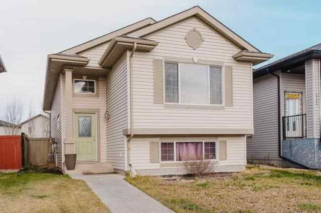 MLS&reg; # A2270115 - 8610- 102A Ave   in Crystal Landing Grande Prairie, Residential Open Houses