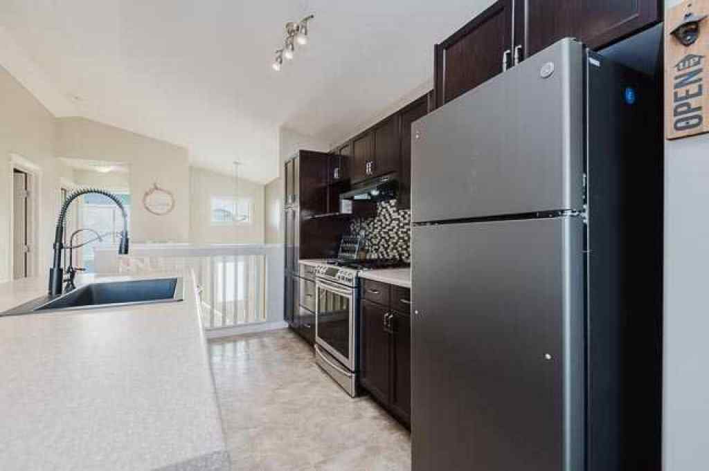 MLS&reg; # A2270115 - 8610- 102A Ave   in Crystal Landing Grande Prairie, Residential Open Houses