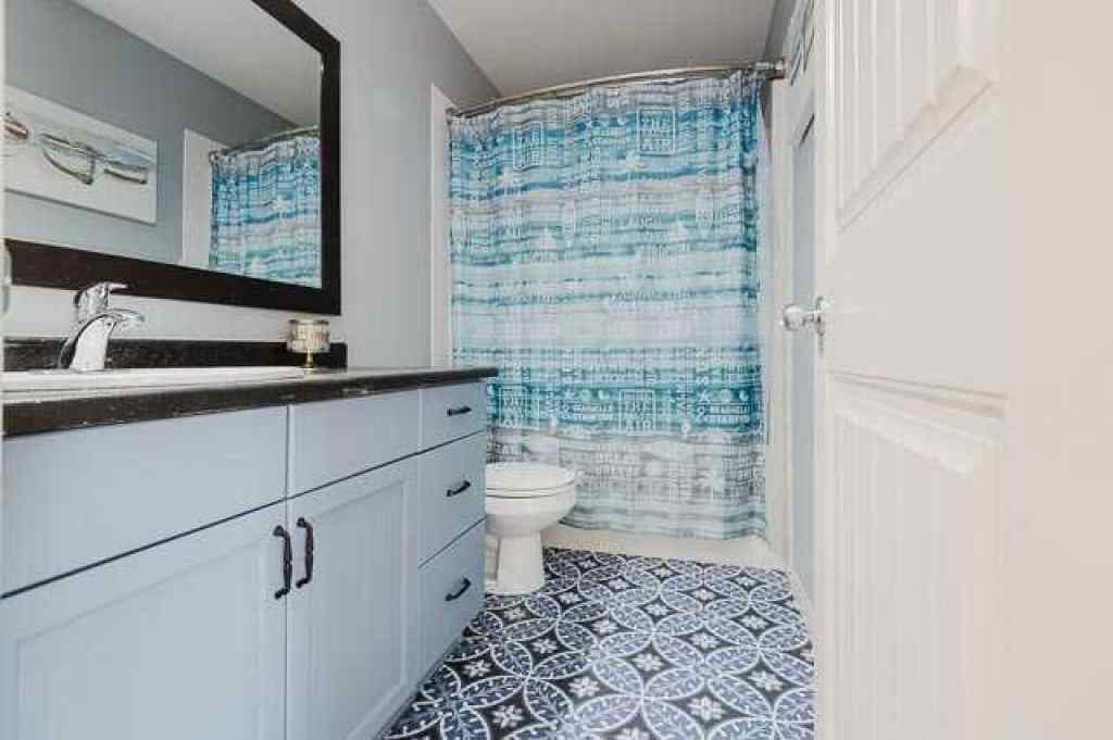 MLS&reg; # A2270115 - 8610- 102A Ave   in Crystal Landing Grande Prairie, Residential Open Houses