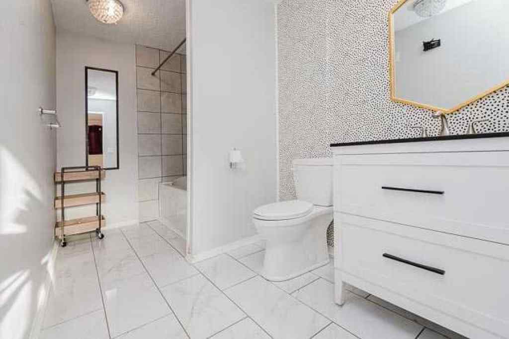 MLS&reg; # A2270115 - 8610- 102A Ave   in Crystal Landing Grande Prairie, Residential Open Houses