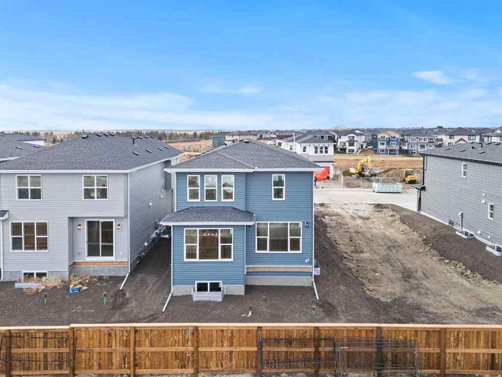 MLS® A2270119 - 303 Kinniburgh Loop  in Kinniburgh South Chestermere, Residential