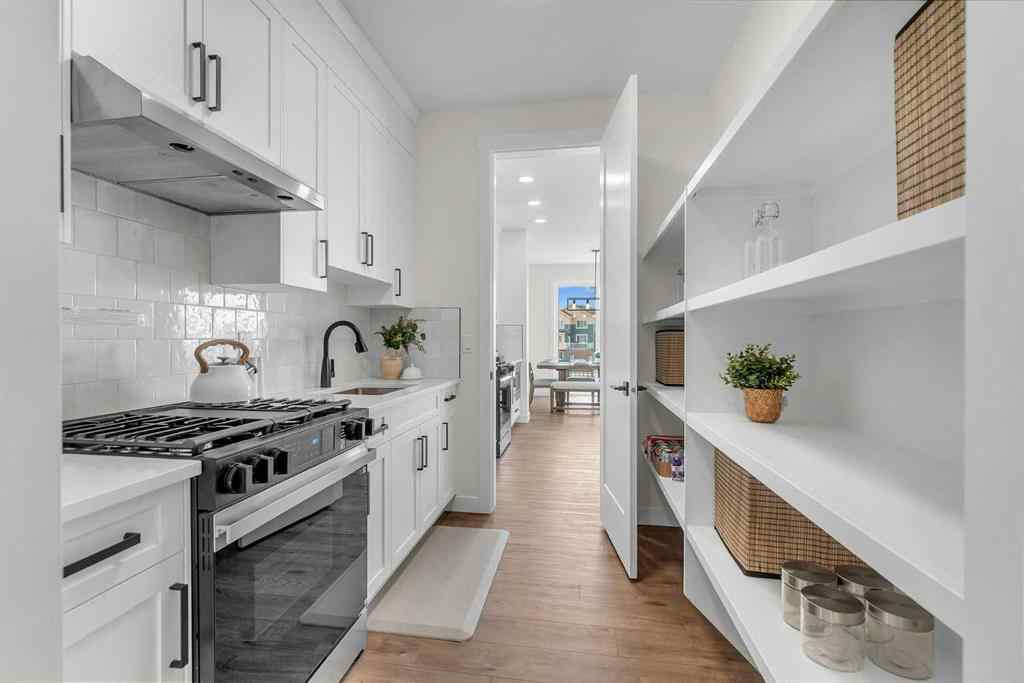 MLS® A2270119 - 303 Kinniburgh Loop  in Kinniburgh South Chestermere, Residential