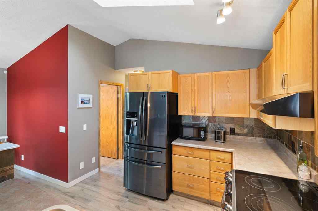 MLS&reg; # A2270121 - 204 Hidden Spring Green NW in Hidden Valley Calgary, Residential Open Houses