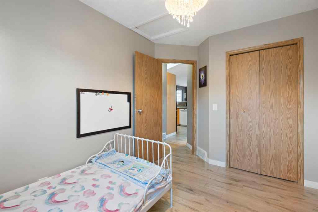 MLS&reg; # A2270121 - 204 Hidden Spring Green NW in Hidden Valley Calgary, Residential Open Houses