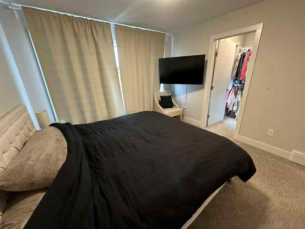 MLS&reg; # A2270122 - 3009 46 Street S in Discovery Lethbridge, Rental Open Houses