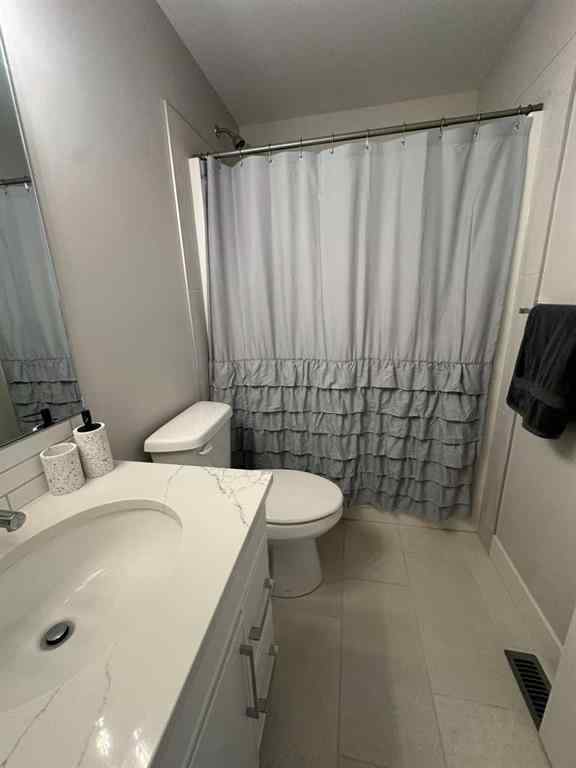 MLS&reg; # A2270122 - 3009 46 Street S in Discovery Lethbridge, Rental Open Houses