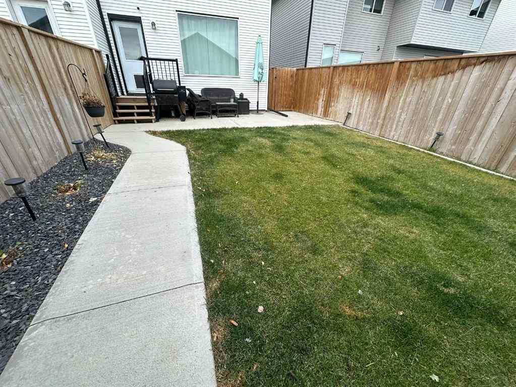 MLS&reg; # A2270122 - 3009 46 Street S in Discovery Lethbridge, Rental Open Houses