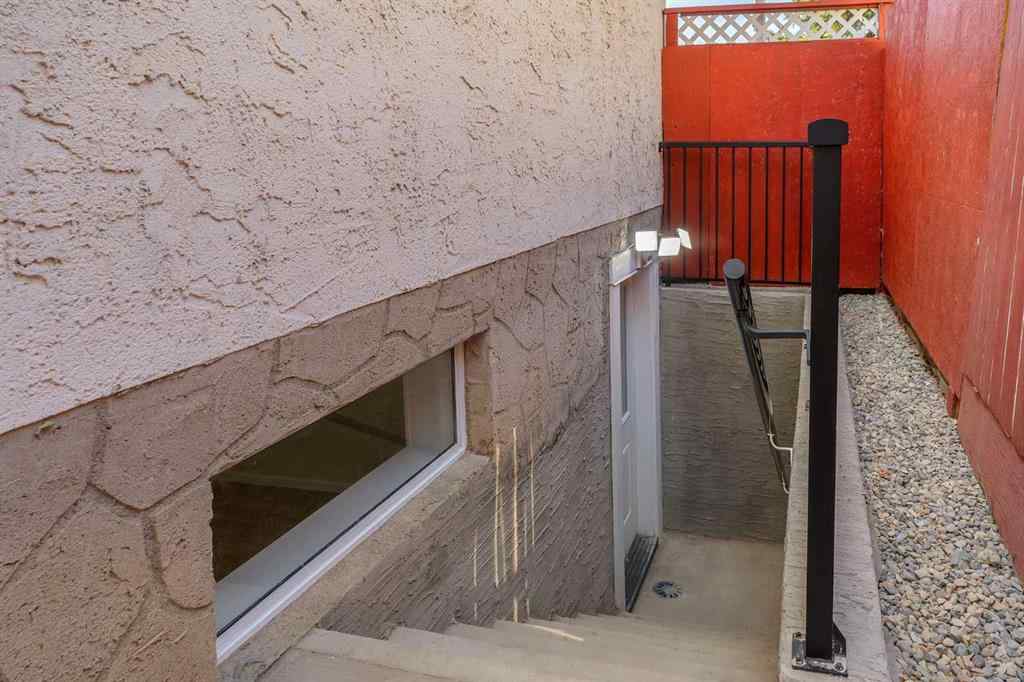 MLS&reg; # A2270123 - 1271 Penedo Crescent SE in Penbrooke Meadows Calgary, Residential Open Houses