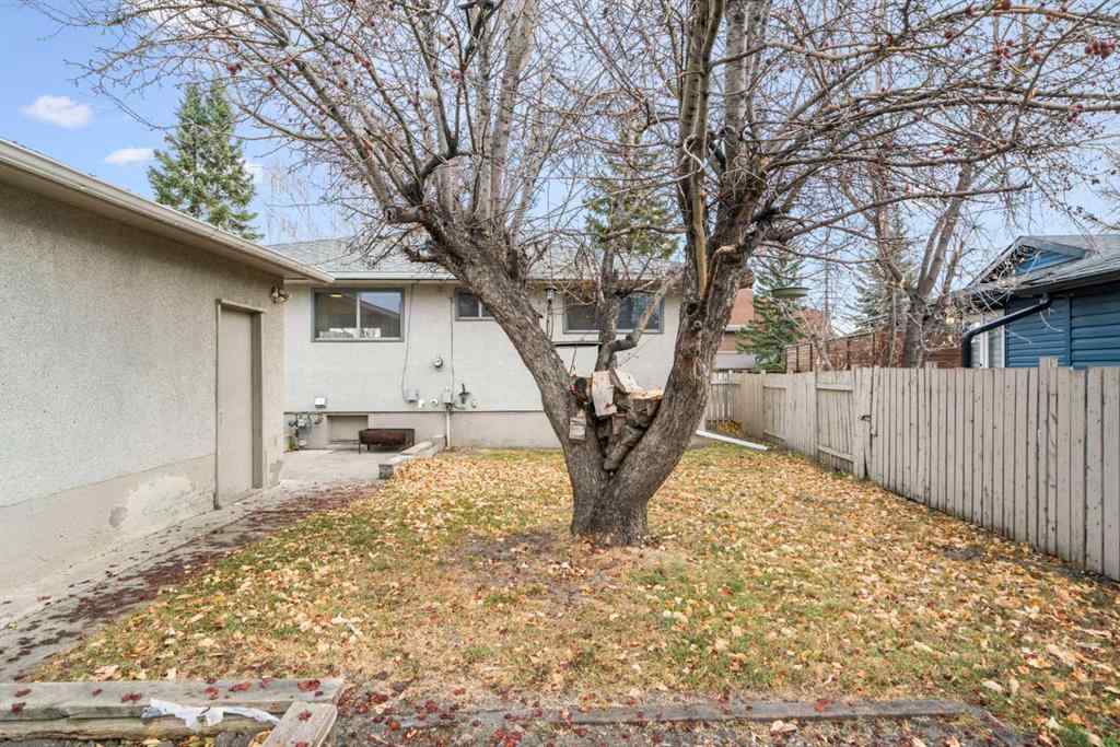 MLS® A2270130 - 10631 Elbow Drive SW in Southwood Calgary, Residential