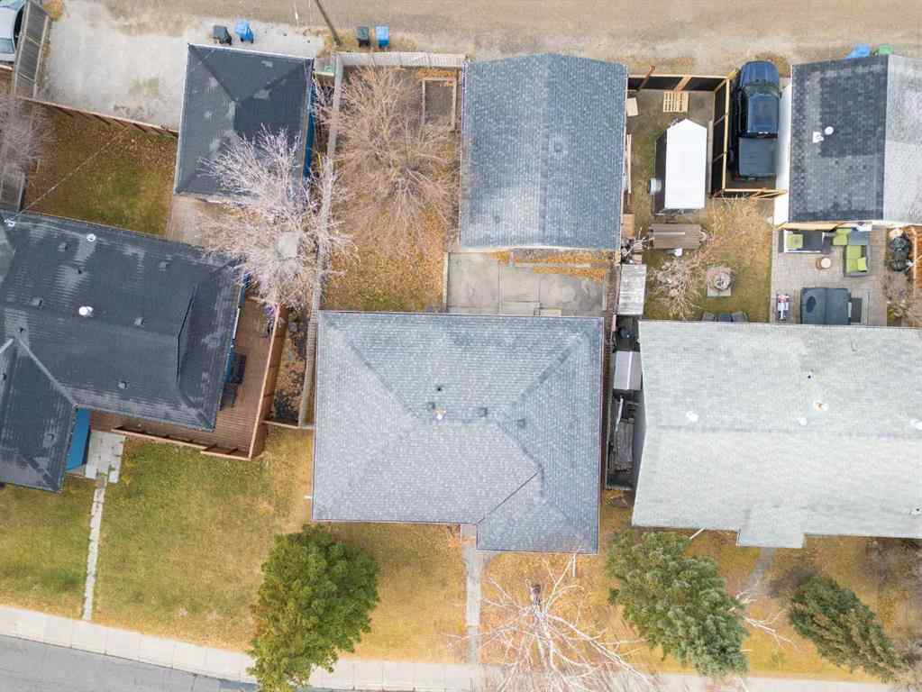 MLS® A2270130 - 10631 Elbow Drive SW in Southwood Calgary, Residential