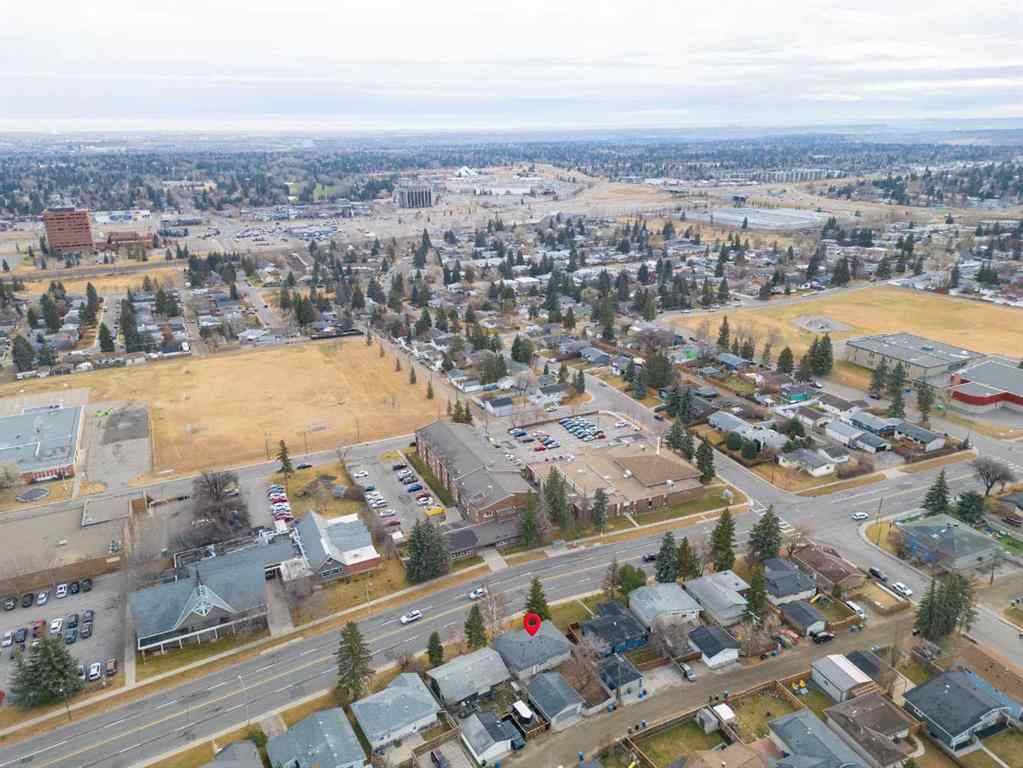 MLS® A2270130 - 10631 Elbow Drive SW in Southwood Calgary, Residential