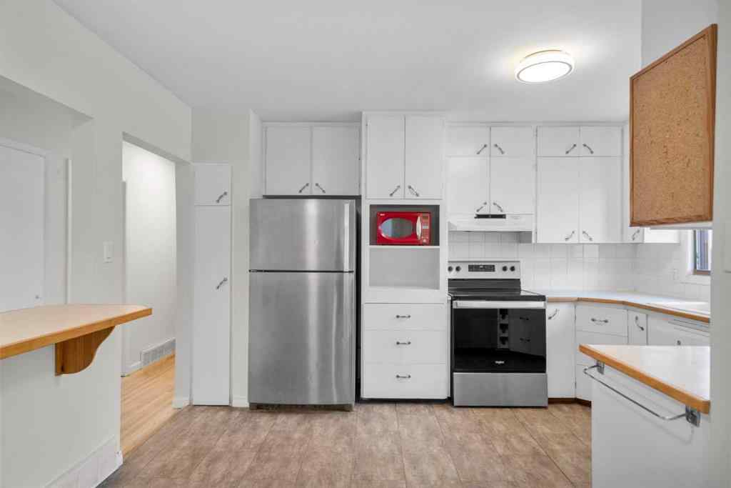 MLS® A2270130 - 10631 Elbow Drive SW in Southwood Calgary, Residential