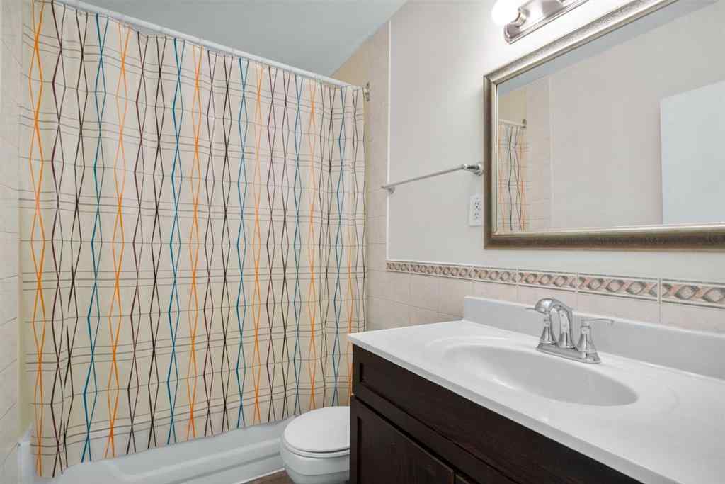 MLS® A2270130 - 10631 Elbow Drive SW in Southwood Calgary, Residential